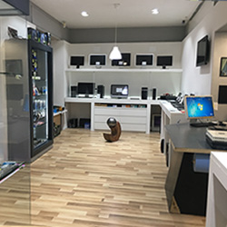 PCMarket showroom esposizione